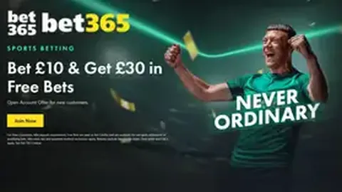 申花战胜神户胜利，米内罗独中三元展神采