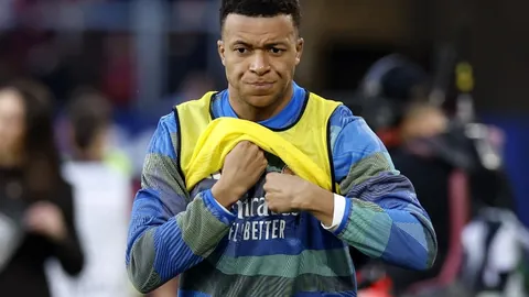 弗里克会议中断，无任务国脚西班牙媒体称提前放假